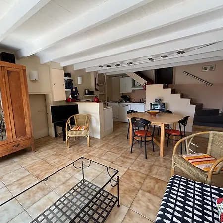 Apartment En Avignon 30133 Les Angles