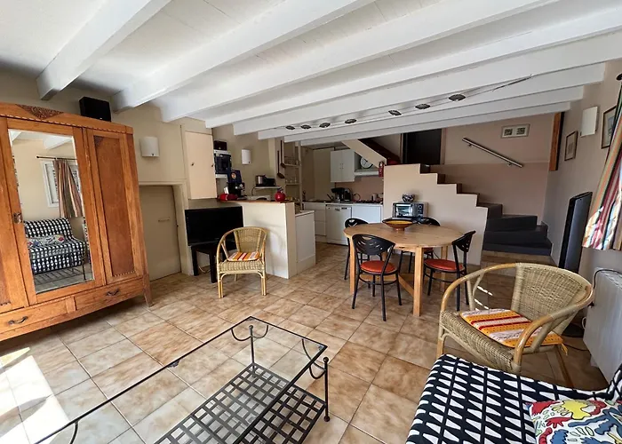 Апартаменты En Avignon 30133 Les Angles